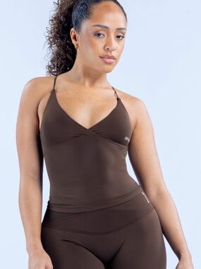 DFYNE Vision Twist Front Longline Top